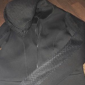 Black mesh crop zip-up